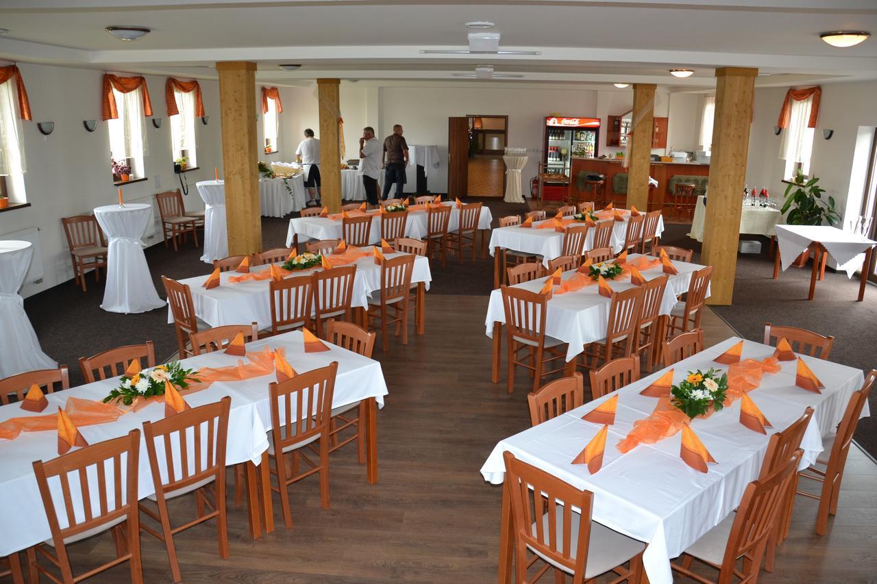 Hotel Golf Bitozeves Εξωτερικό φωτογραφία