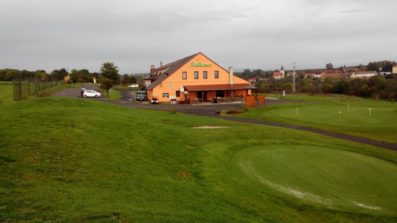 Hotel Golf Bitozeves Εξωτερικό φωτογραφία